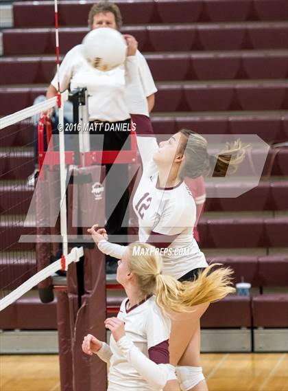 Thumbnail 3 in Erie @ Cheyenne Mountain (CHSAA 4A Region 3) photogallery.