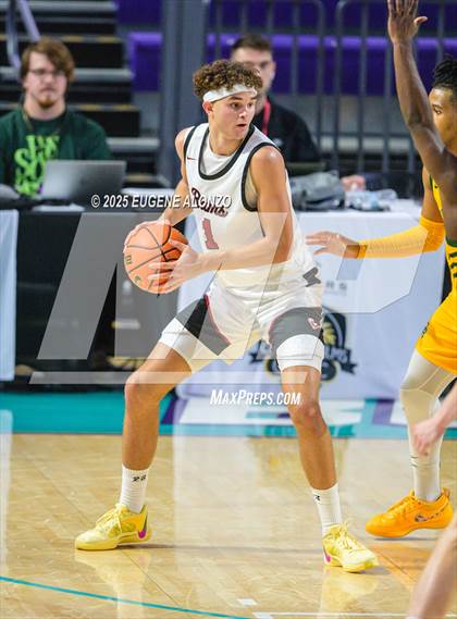 Thumbnail 1 in Owasso vs. Oak Ridge (City of Palms Classic) photogallery.