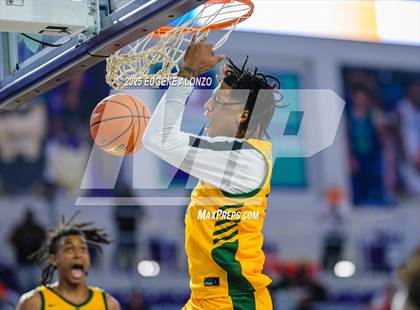 Thumbnail 3 in Owasso vs. Oak Ridge (City of Palms Classic) photogallery.