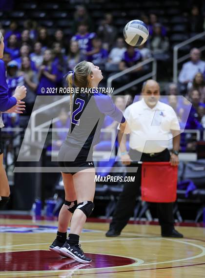 Thumbnail 3 in Beckville vs. Thrall (UIL Volleyball 2A Finals) photogallery.