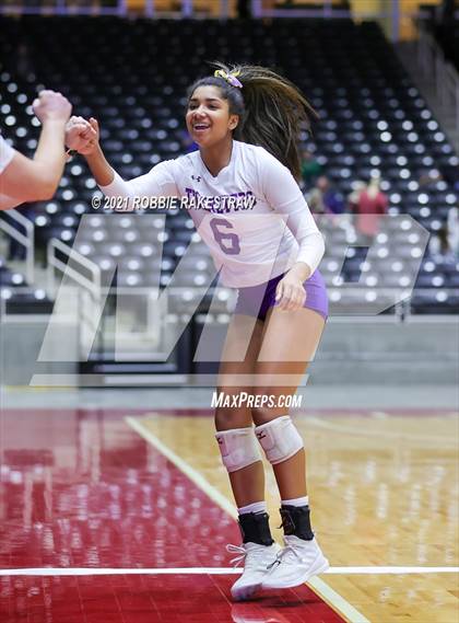 Thumbnail 3 in Beckville vs. Thrall (UIL Volleyball 2A Finals) photogallery.