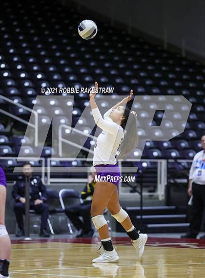 Thumbnail 2 in Beckville vs. Thrall (UIL Volleyball 2A Finals) photogallery.