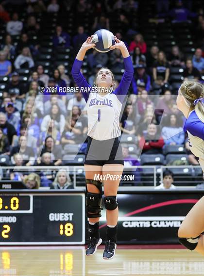 Thumbnail 2 in Beckville vs. Thrall (UIL Volleyball 2A Finals) photogallery.