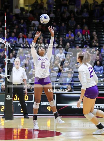 Thumbnail 2 in Beckville vs. Thrall (UIL Volleyball 2A Finals) photogallery.