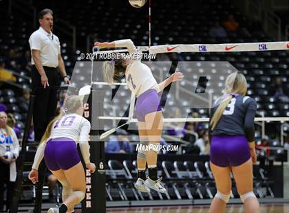 Thumbnail 2 in Beckville vs. Thrall (UIL Volleyball 2A Finals) photogallery.