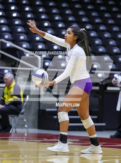 Thumbnail 2 in Beckville vs. Thrall (UIL Volleyball 2A Finals) photogallery.