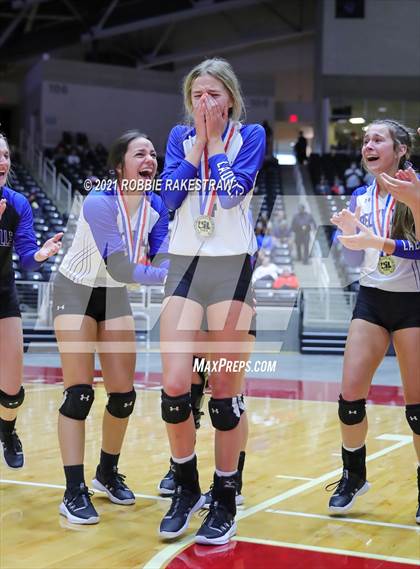Thumbnail 2 in Beckville vs. Thrall (UIL Volleyball 2A Finals) photogallery.