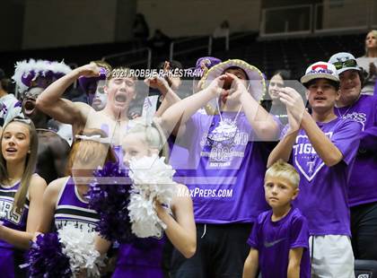 Thumbnail 1 in Beckville vs. Thrall (UIL Volleyball 2A Finals) photogallery.