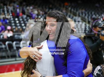 Thumbnail 1 in Beckville vs. Thrall (UIL Volleyball 2A Finals) photogallery.