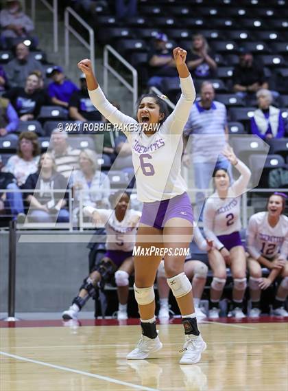 Thumbnail 1 in Beckville vs. Thrall (UIL Volleyball 2A Finals) photogallery.