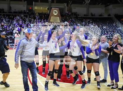 Thumbnail 2 in Beckville vs. Thrall (UIL Volleyball 2A Finals) photogallery.
