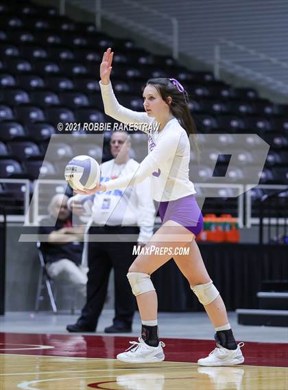Thumbnail 2 in Beckville vs. Thrall (UIL Volleyball 2A Finals) photogallery.
