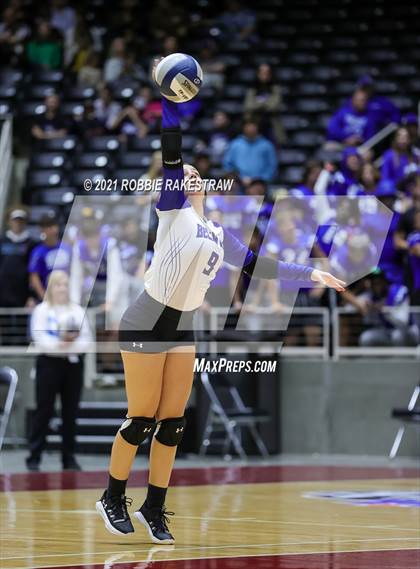 Thumbnail 3 in Beckville vs. Thrall (UIL Volleyball 2A Finals) photogallery.