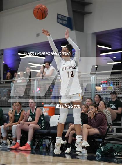 Thumbnail 1 in Pieper vs Canton (Texas Association of Basketball Coaches Showcase) photogallery.