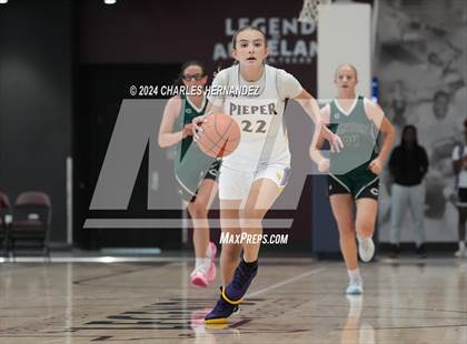 Thumbnail 1 in Pieper vs Canton (Texas Association of Basketball Coaches Showcase) photogallery.