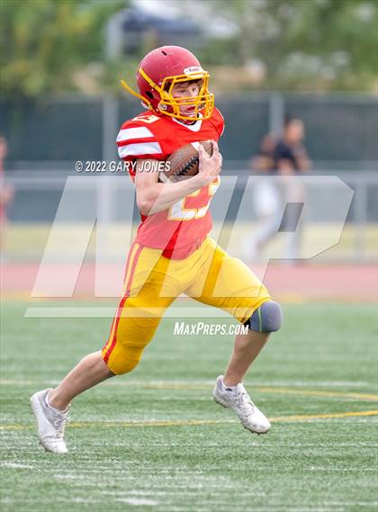 Thumbnail 2 in JV: Jesuit vs. Christian Brothers photogallery.