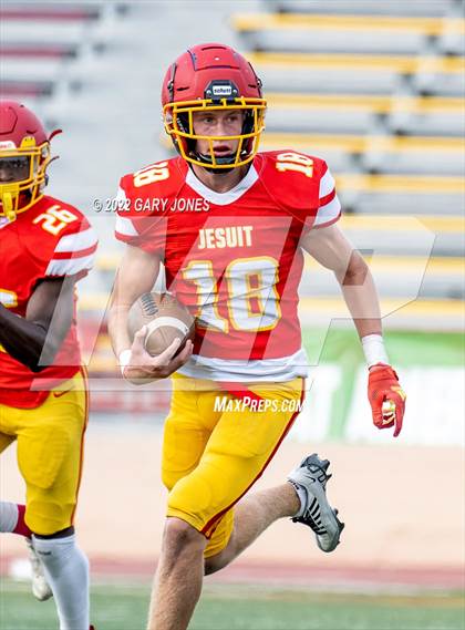 Thumbnail 2 in JV: Jesuit vs. Christian Brothers photogallery.