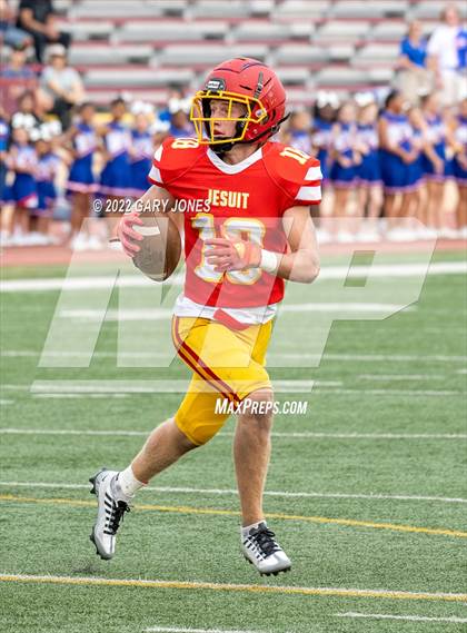 Thumbnail 1 in JV: Jesuit vs. Christian Brothers photogallery.