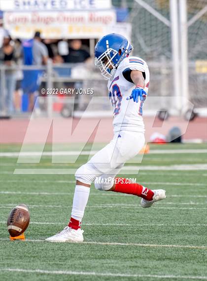 Thumbnail 1 in JV: Jesuit vs. Christian Brothers photogallery.