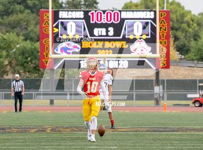 Thumbnail 2 in JV: Jesuit vs. Christian Brothers photogallery.