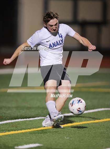 Thumbnail 2 in San Ramon Valley vs. Analy (CIF NCS D1 Semifinal) photogallery.