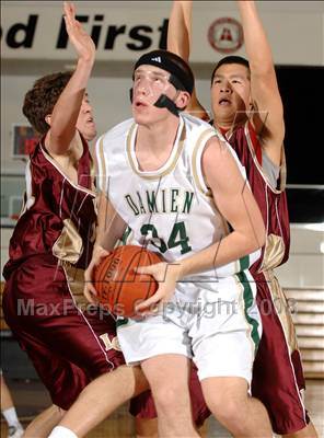 Thumbnail 2 in Damien vs. La Canada (SoCal Shootout) photogallery.