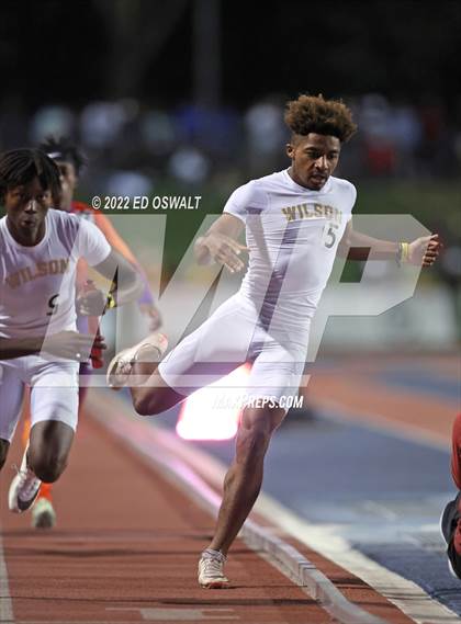 Thumbnail 2 in CIF State Track and Field Championship (Boys 4x400 Relay) photogallery.
