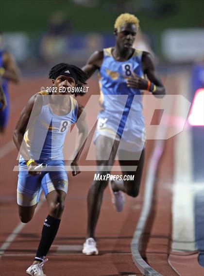 Thumbnail 2 in CIF State Track and Field Championship (Boys 4x400 Relay) photogallery.