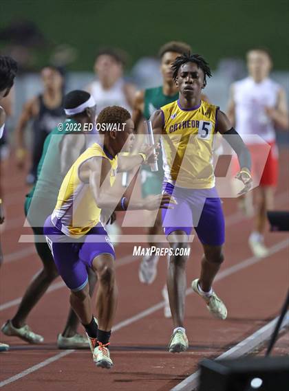Thumbnail 2 in CIF State Track and Field Championship (Boys 4x400 Relay) photogallery.