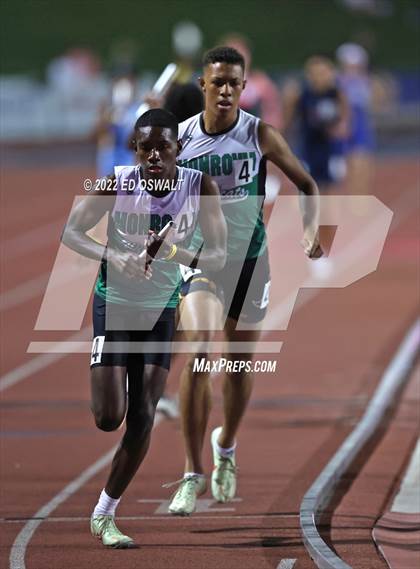 Thumbnail 1 in CIF State Track and Field Championship (Boys 4x400 Relay) photogallery.