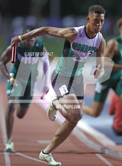 Thumbnail 1 in CIF State Track and Field Championship (Boys 4x400 Relay) photogallery.