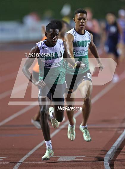 Thumbnail 2 in CIF State Track and Field Championship (Boys 4x400 Relay) photogallery.