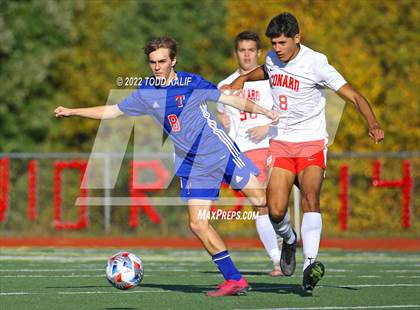 Thumbnail 3 in Conard @ Tolland photogallery.