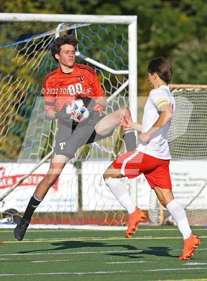 Thumbnail 1 in Conard @ Tolland photogallery.