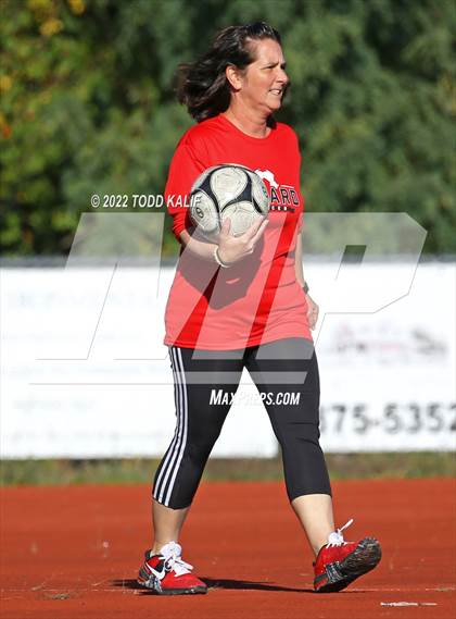 Thumbnail 3 in Conard @ Tolland photogallery.