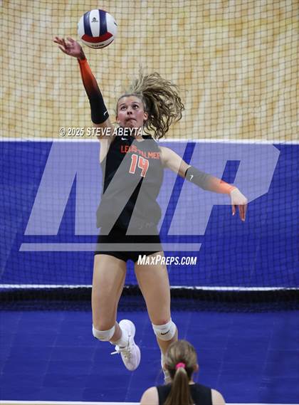 Thumbnail 2 in Cheyenne Mountain @ Lewis-Palmer (CHSAA 4A First Round Elimination Bracket) photogallery.