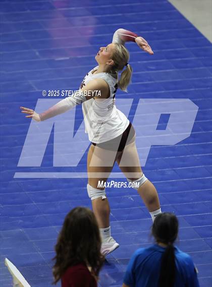 Thumbnail 2 in Cheyenne Mountain @ Lewis-Palmer (CHSAA 4A First Round Elimination Bracket) photogallery.