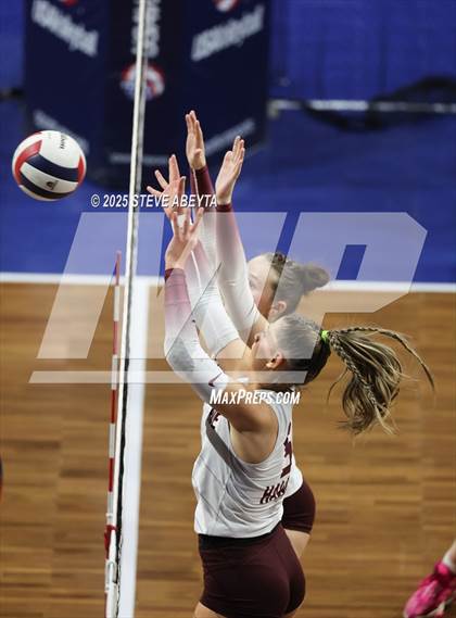 Thumbnail 3 in Cheyenne Mountain @ Lewis-Palmer (CHSAA 4A First Round Elimination Bracket) photogallery.