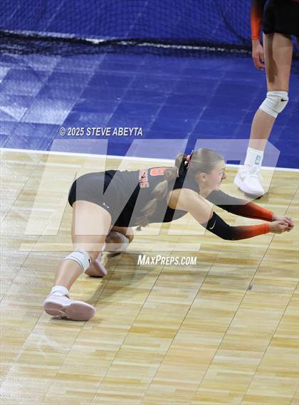 Thumbnail 3 in Cheyenne Mountain @ Lewis-Palmer (CHSAA 4A First Round Elimination Bracket) photogallery.