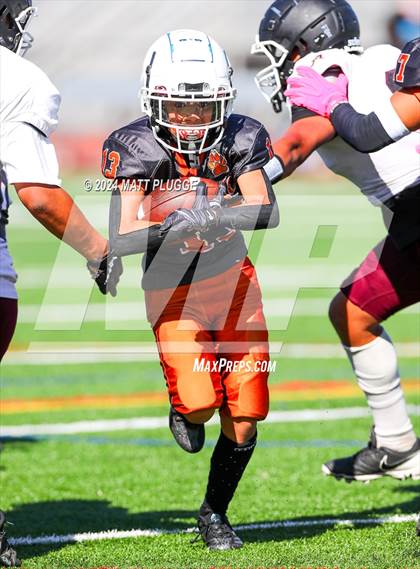 Thumbnail 3 in Adelanto @ Castaic photogallery.