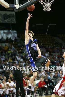 Thumbnail 3 in Grandview vs Denver East (Great 8 - 5A State Playoff) photogallery.