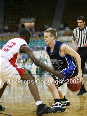 Thumbnail 3 in Grandview vs Denver East (Great 8 - 5A State Playoff) photogallery.