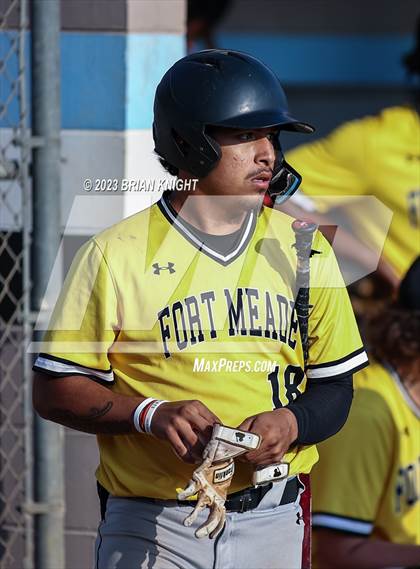 Thumbnail 1 in Fort Meade vs. Lake Gibson photogallery.