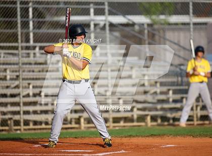 Thumbnail 1 in Fort Meade vs. Lake Gibson photogallery.