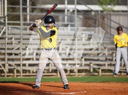 Thumbnail 2 in Fort Meade vs. Lake Gibson photogallery.