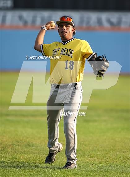 Thumbnail 2 in Fort Meade vs. Lake Gibson photogallery.