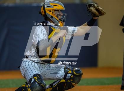 Thumbnail 2 in West Broward @ St. Thomas Aquinas photogallery.