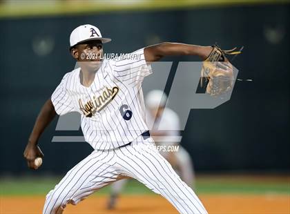 Thumbnail 1 in West Broward @ St. Thomas Aquinas photogallery.