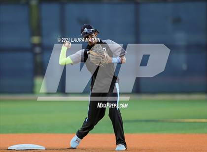 Thumbnail 2 in West Broward @ St. Thomas Aquinas photogallery.