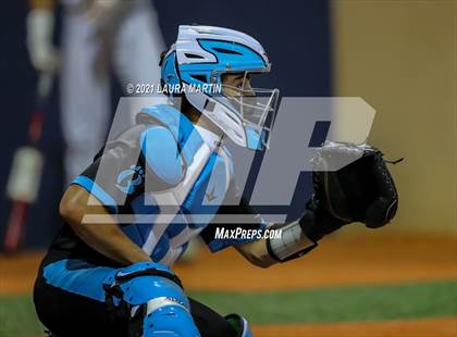 Thumbnail 1 in West Broward @ St. Thomas Aquinas photogallery.